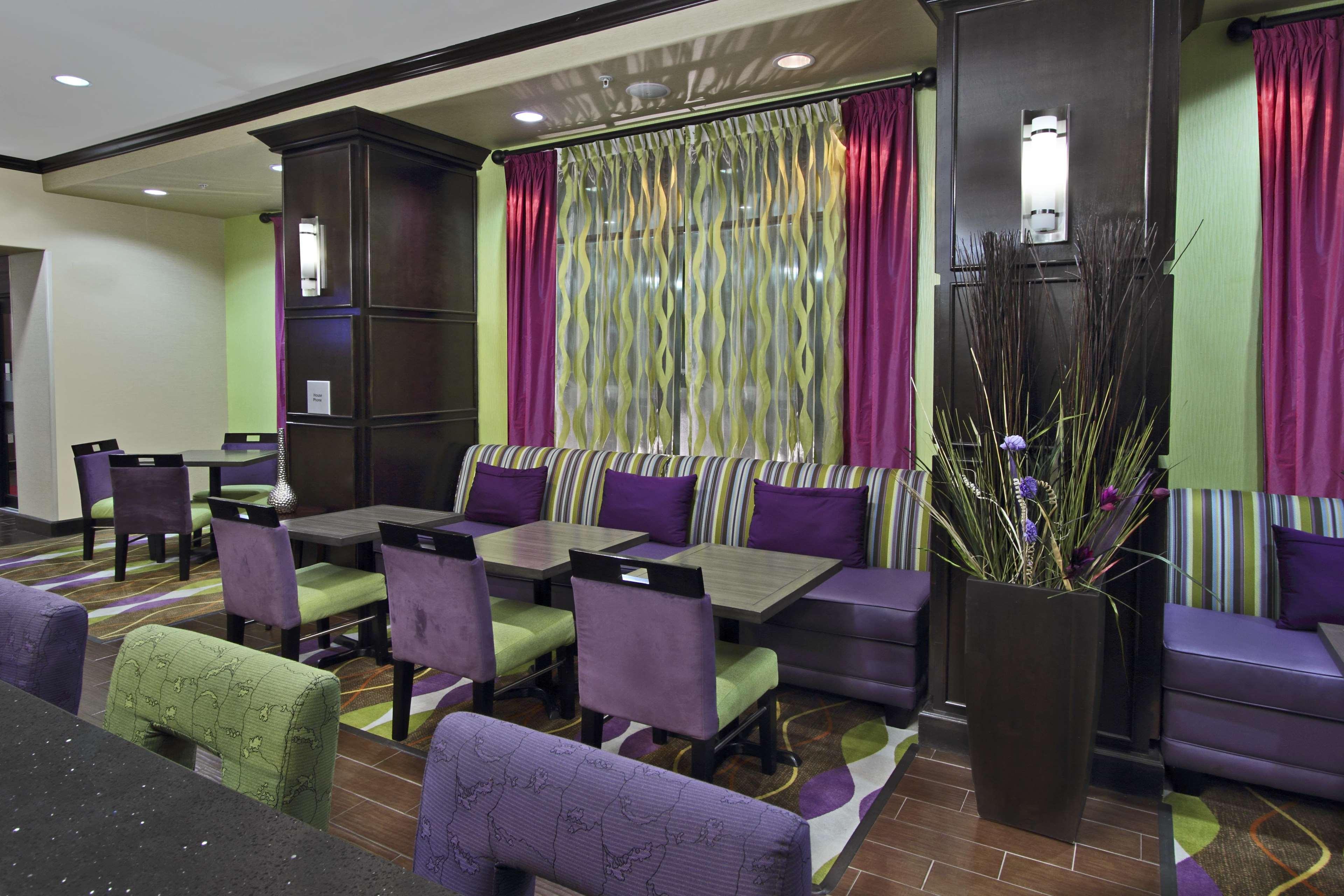Hampton Inn Beeville Экстерьер фото